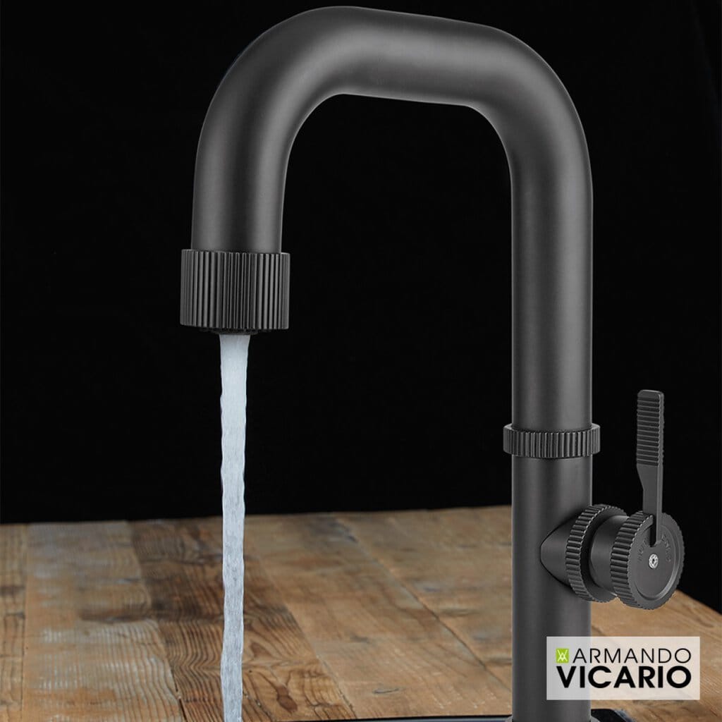 Μπαταρία Κουζίνας Armando Vicario Raw 400686-400 Black Matt Μπαταρία Κουζίνας Armando Vicario Raw 400686-400 Black Matt