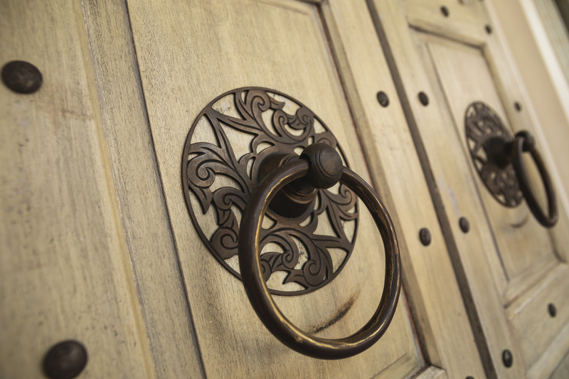 round door handle
